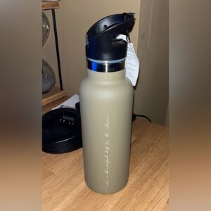 Gymshark Whitney Simmons Bottle - Brown